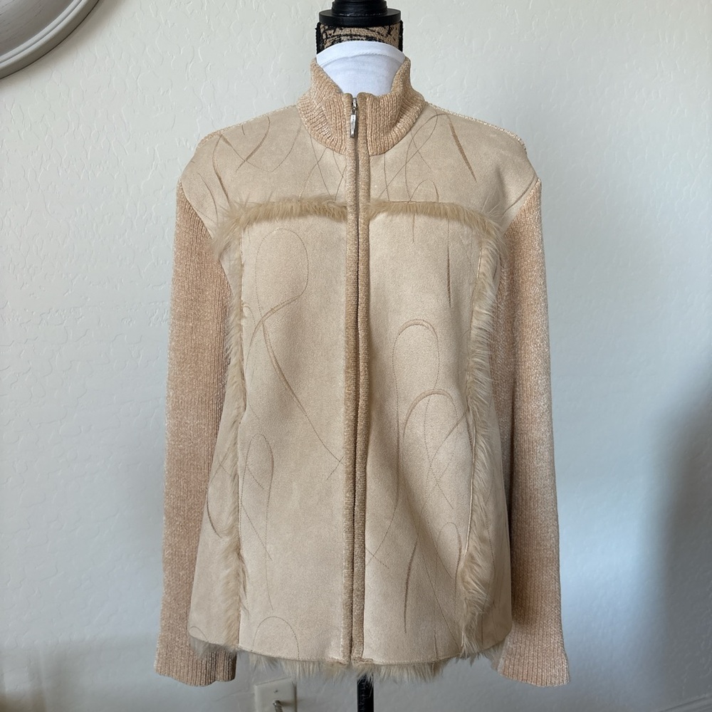 Lisa International women’s Cream artificial suede and rayon acrylic Jacket. L